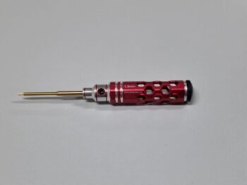 De foto toont een rode hex driver met een zilverkleurige schacht en een goudkleurige punt. Het handvat heeft een honingraatpatroon en er staat '1.3mm' op de zijkant.
