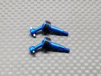 Op de foto zijn twee blauwe, metalen universele assen te zien met een schroefdraad aan één uiteinde en een kogelgewricht aan het andere uiteinde. Ze liggen op een grijze ondergrond met een ruitpatroon.