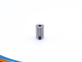 Een klein metalen tandwiel met 14 tanden, zilverkleurig en met een schroef aan de zijkant. Het tandwiel heeft een cilindrische vorm met kartels aan de bovenkant.