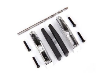 Traxxas TRX9125 Bumper pads/ bumper guards (chrome)/ 2.5x10 BCS (4)/ 2.7mm drill bit (fits #9126 or #9127 front bumpers) - een set van RC