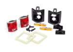 Tail lights, left & right (assembled)/ tail light retainers, left & right/ side, TRX8135