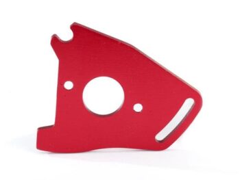 Traxxas TRX7490R Plate, motor, red - een rode, onregelmatig gevorm