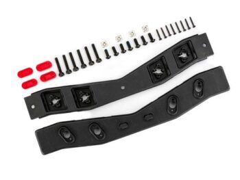 Traxxas TRX10357 Crossmember, rear (top & bottom), boat trailer/ tail light lens (4)/ 1.6x10mm BCS (black stainless) (8)/ 3x5mm BCS (black stainless) (7)/ 3x15mm CS (black stainless) (6)/ M3x0.5mm square nuts (4)) - een