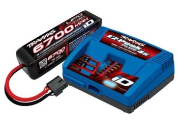 Traxxas TRX2998G Battery/Charger Completer Pack (Includes #2981 ID Charger (1), #2890X 6700Mah 14.8V 4-Cell 25C Lipo Battery (1)